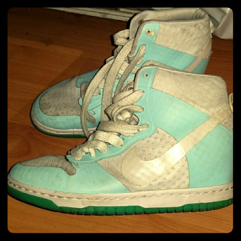 Nike shoes